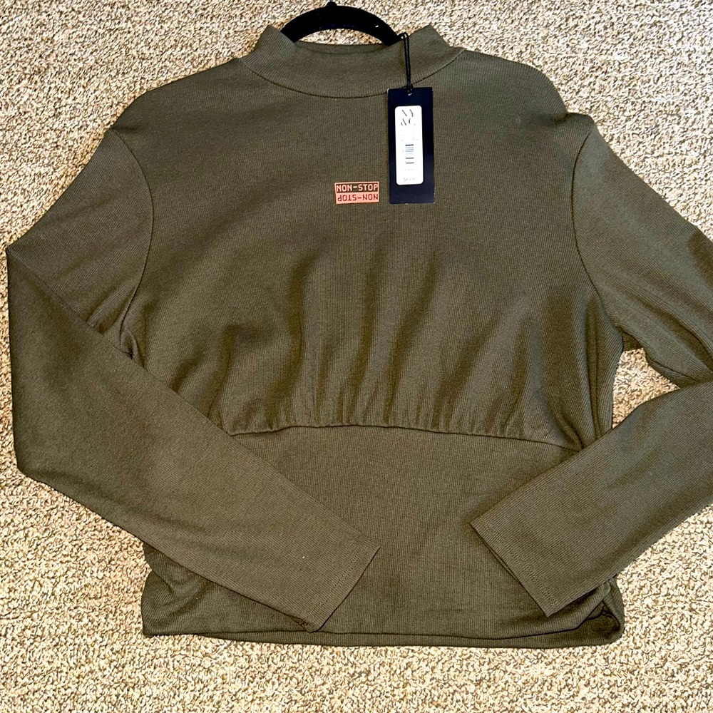 New York & Company “GABRIELLE UNION” Cropped Sweater
